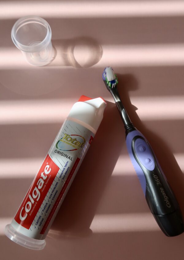 8 Tips On How To Keep Your Teeth Clean and Healthy [AD]